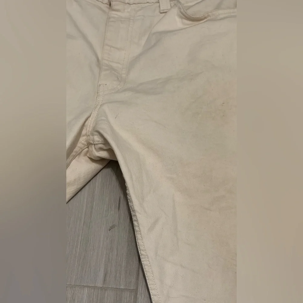 Levis relaxed fit